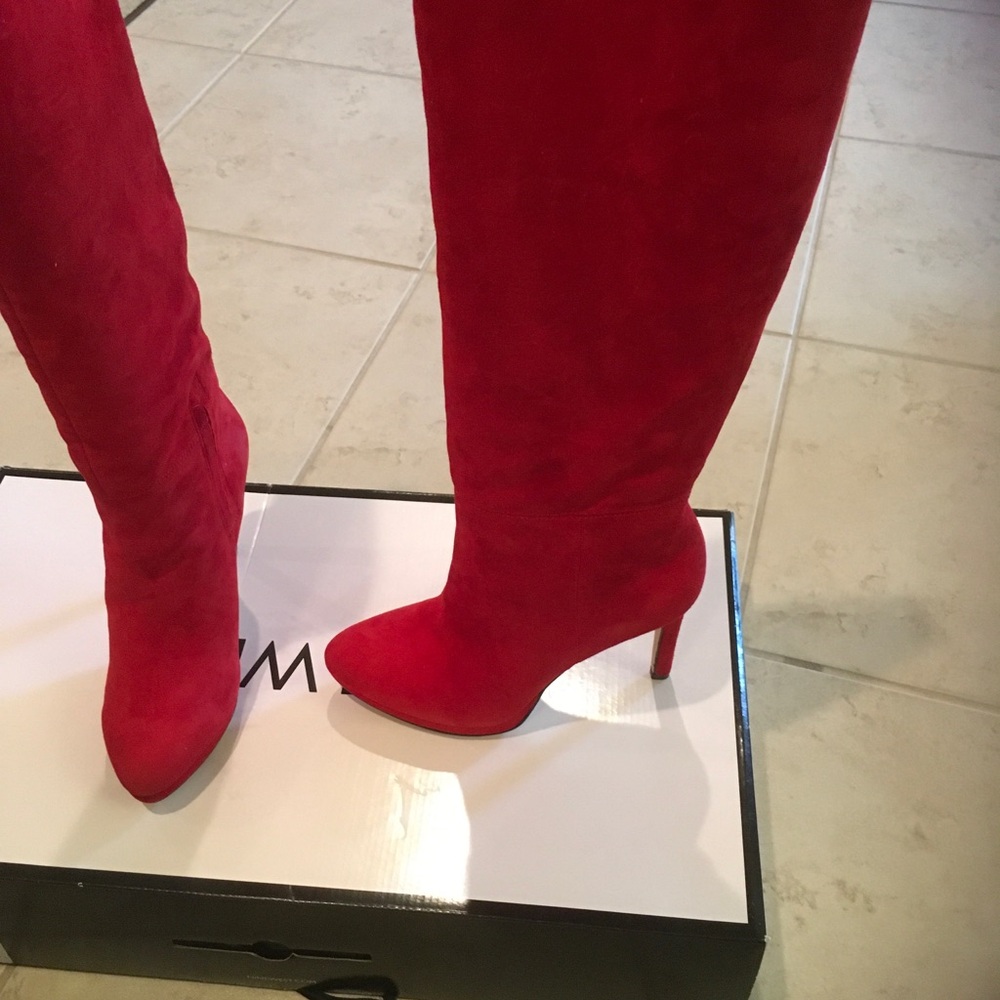 Elegant Red Suede Knee-High Boots